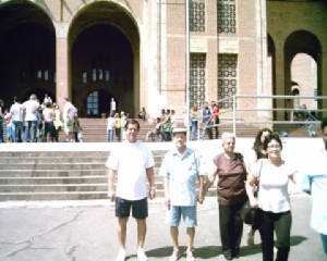 emfrentebasilica.jpg